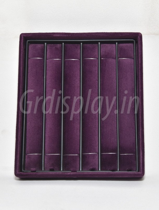 Plastic Tray with Customized Feature